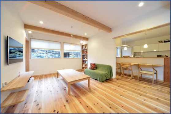 ウッド基調の空間